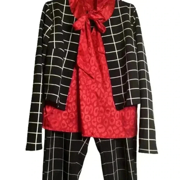 Women's 2 Piece Suit - Black Plaid - Size Medium - Office - Picture 5 of 10